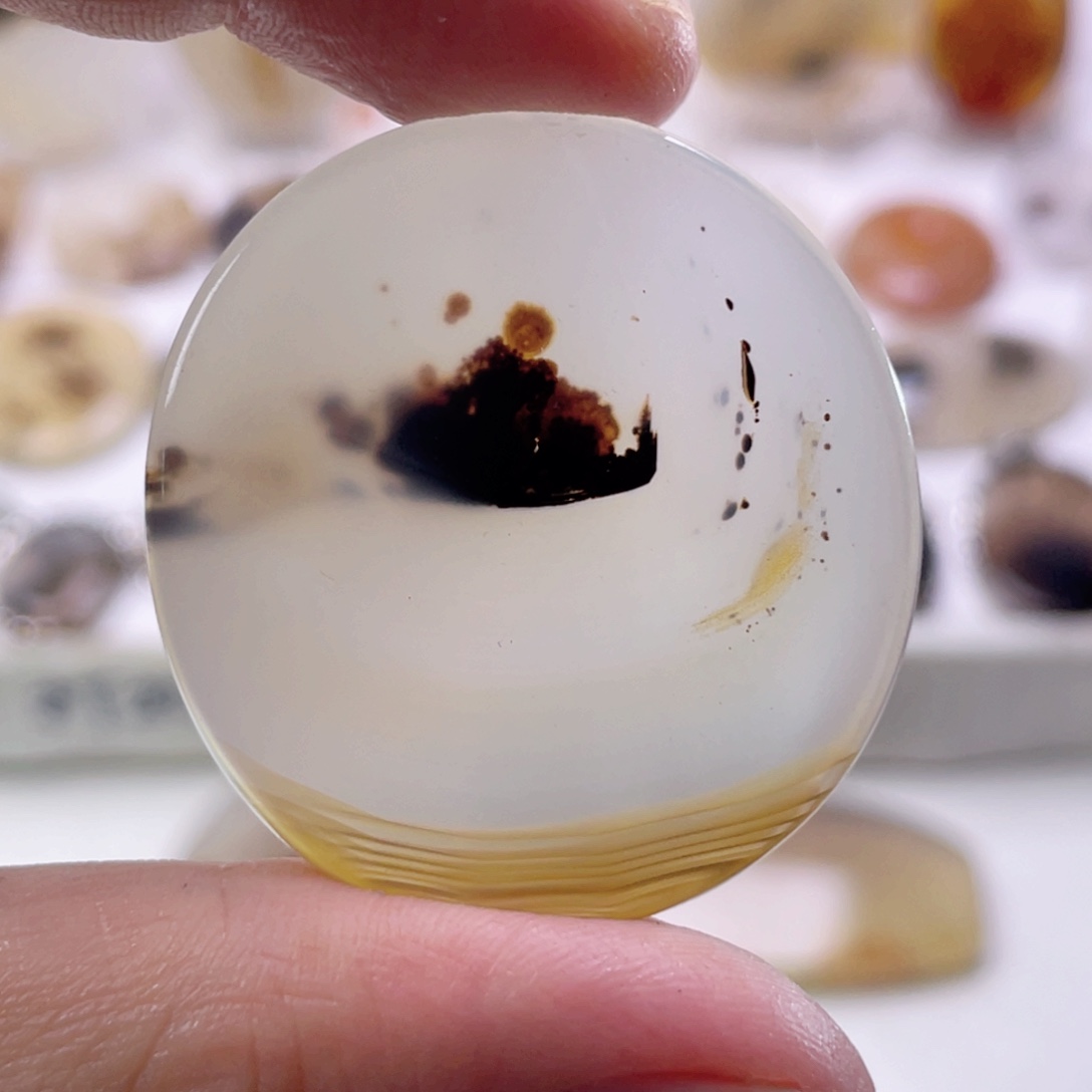 玛瑙/玉髓颈饰未镶嵌