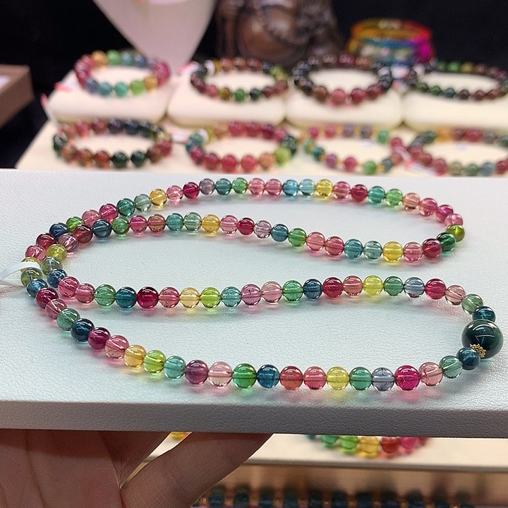 碧玺手链未镶嵌糖果浓艳5.3。