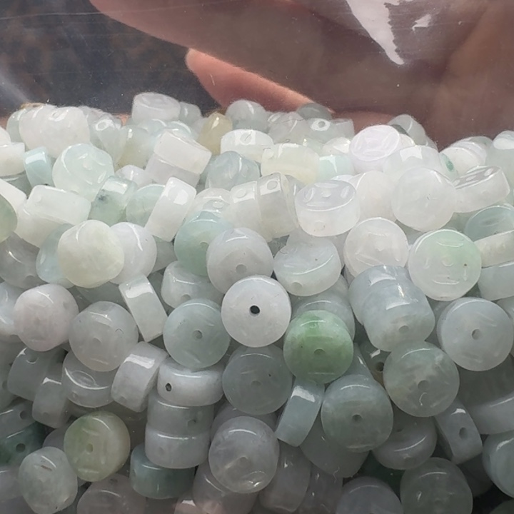 未镶嵌挂件翡翠福利10个，不包邮，拍一单邮费发货