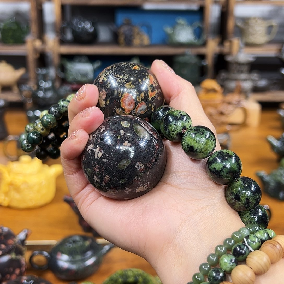 港***盾福利茶空间天然原石