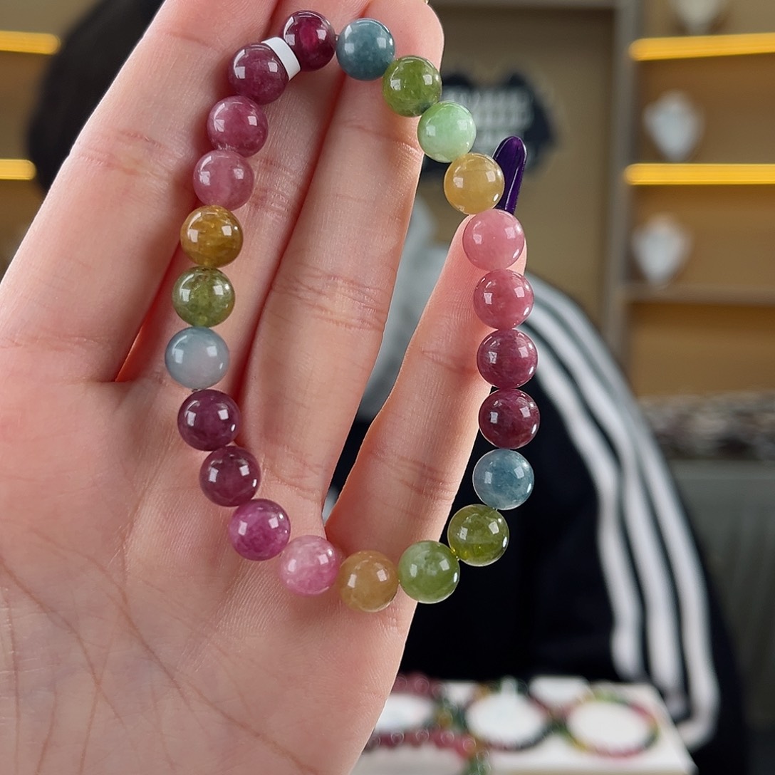 碧玺碧玺8mm（多样性发一件未镶嵌