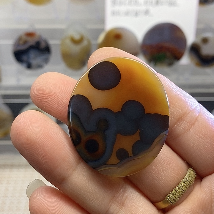 未镶嵌颈饰玛瑙/玉髓