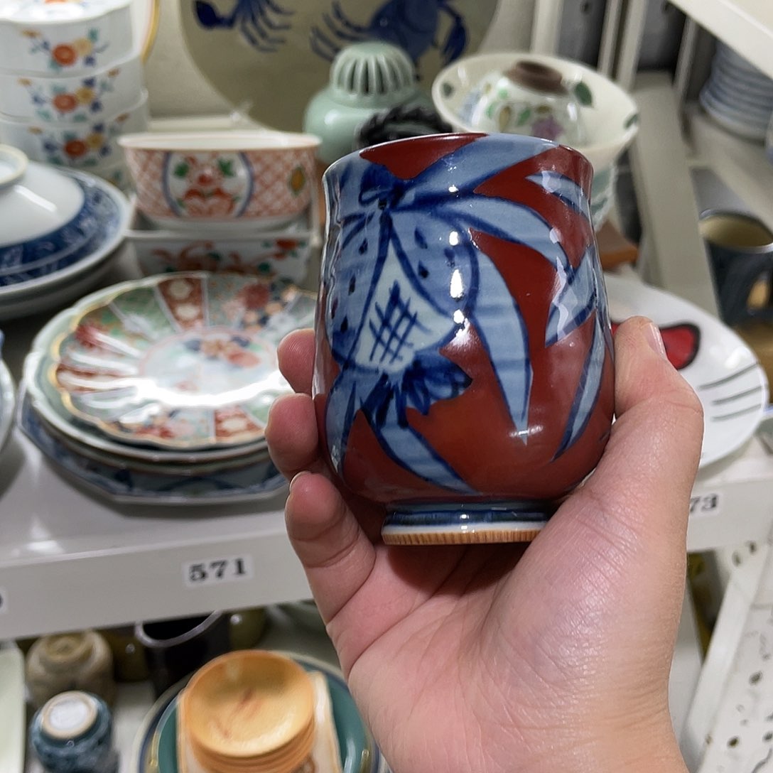 瓷片东**猪哈哈哈我在这一片混乱里活蹦乱