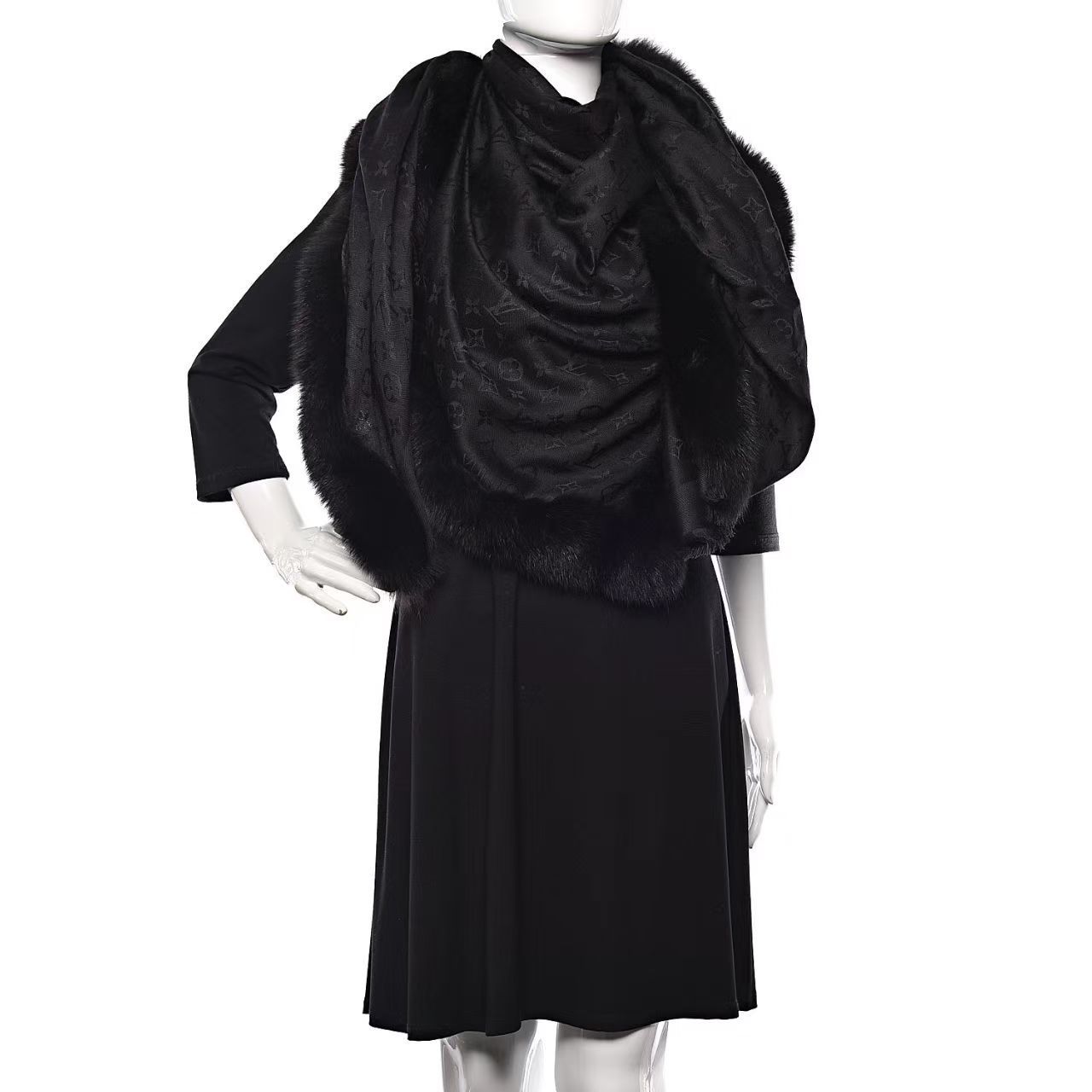 95新 LouisVuitton/路易威登 海囤 LV140*140/nu18426