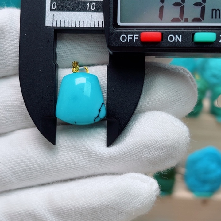 绿松石珠宝未镶嵌