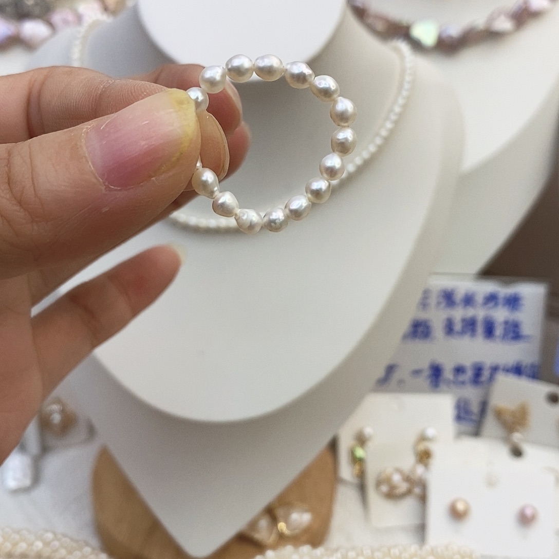 淡水珍珠颈饰未镶嵌