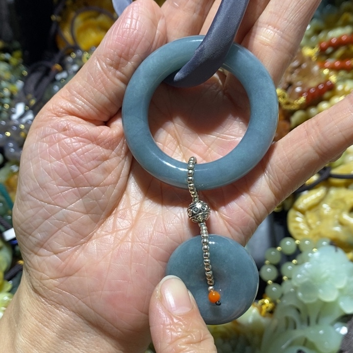 岫玉岫玉吊坠未镶嵌