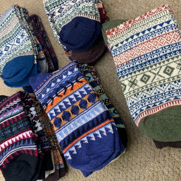 复古粗线秋冬保暖加厚民族风图腾中筒男女袜子冬季纯棉