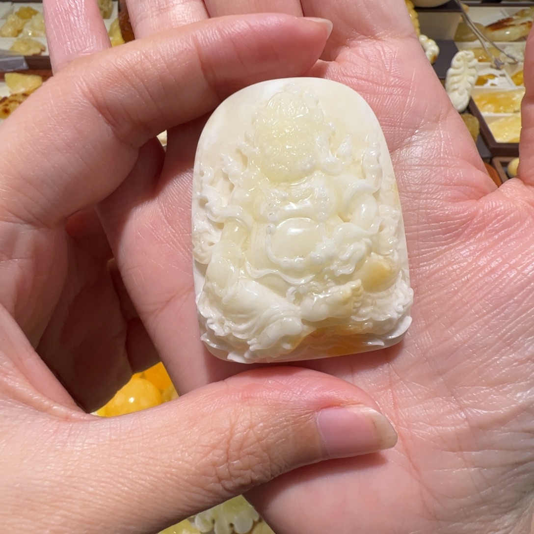 创***琥珀未镶嵌裸石蜜蜡