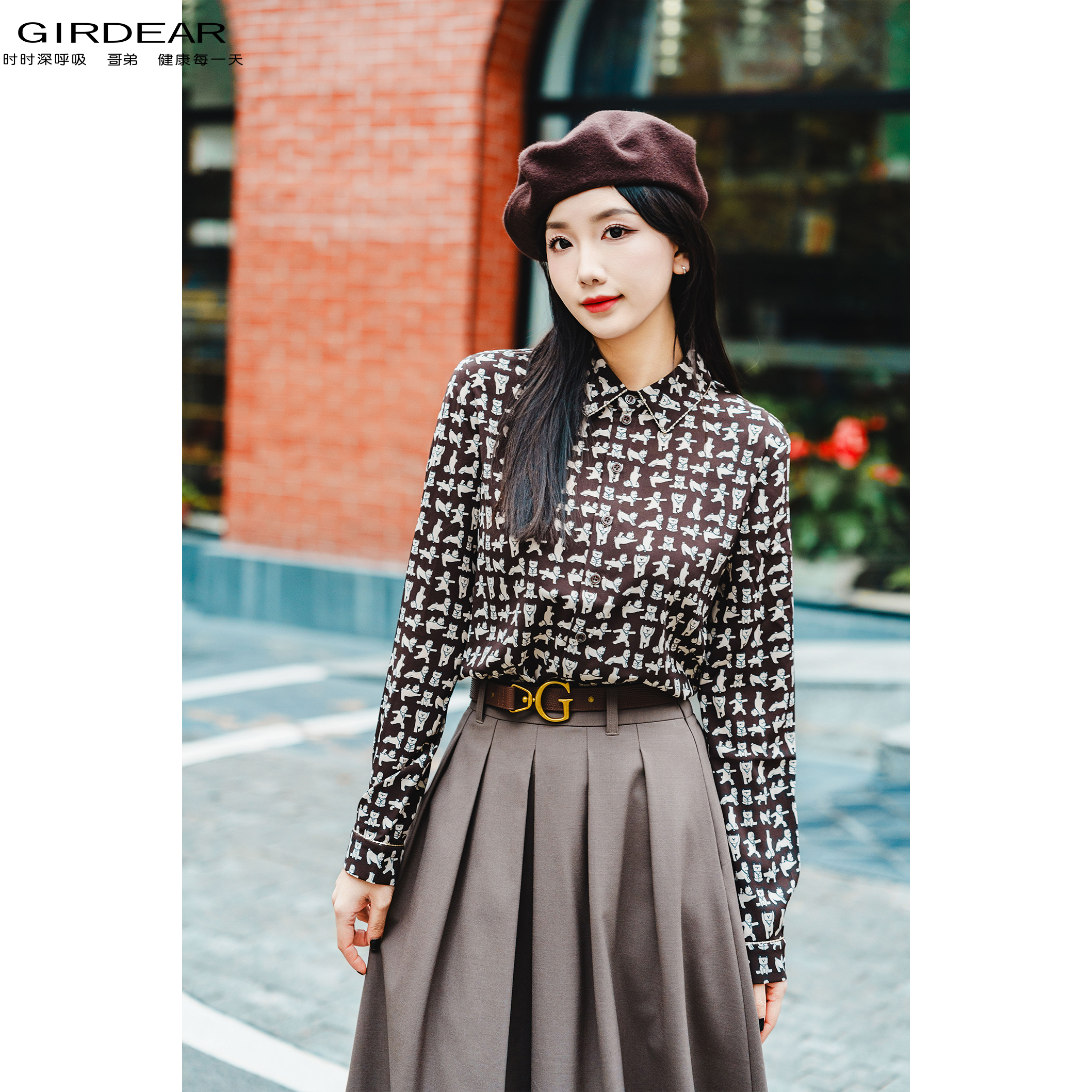 GIRDEAR/哥弟新款长袖时尚深呼吸复古印花通勤休闲衬衫女 130073
