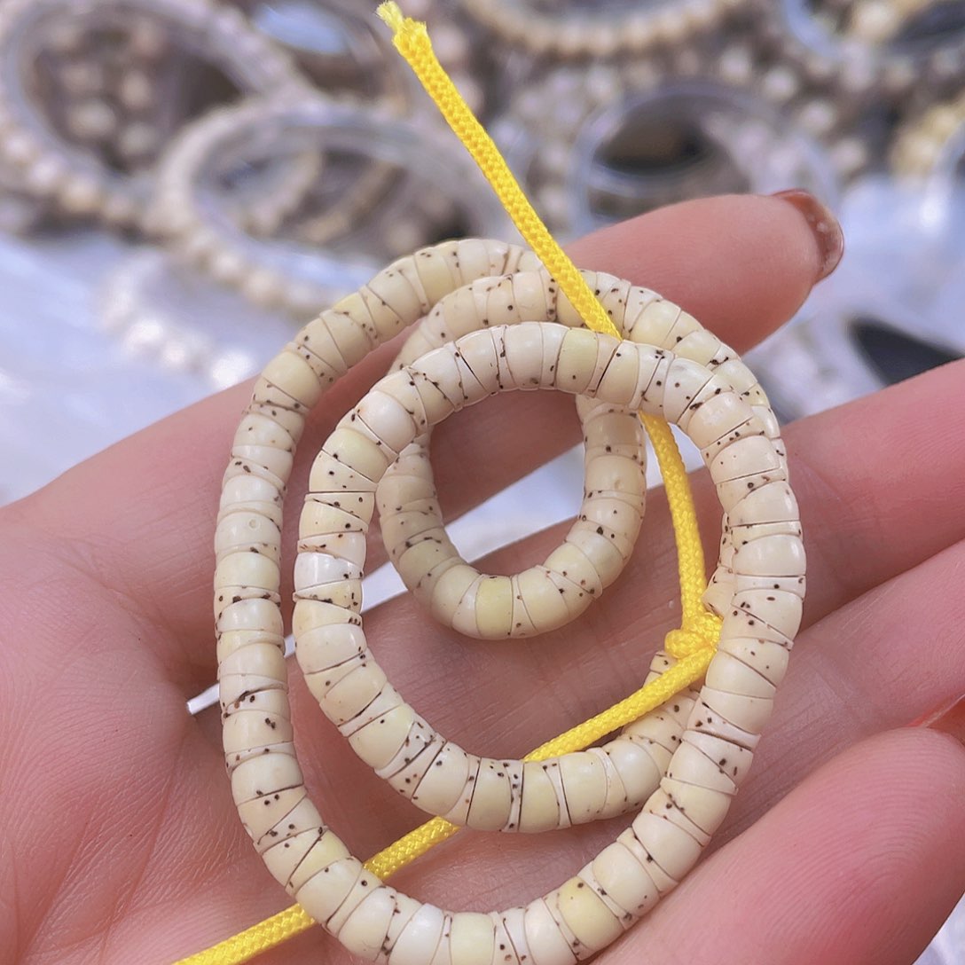 星月菩提手串氧化特价款不退换原生态大肠4:6mm一物一图