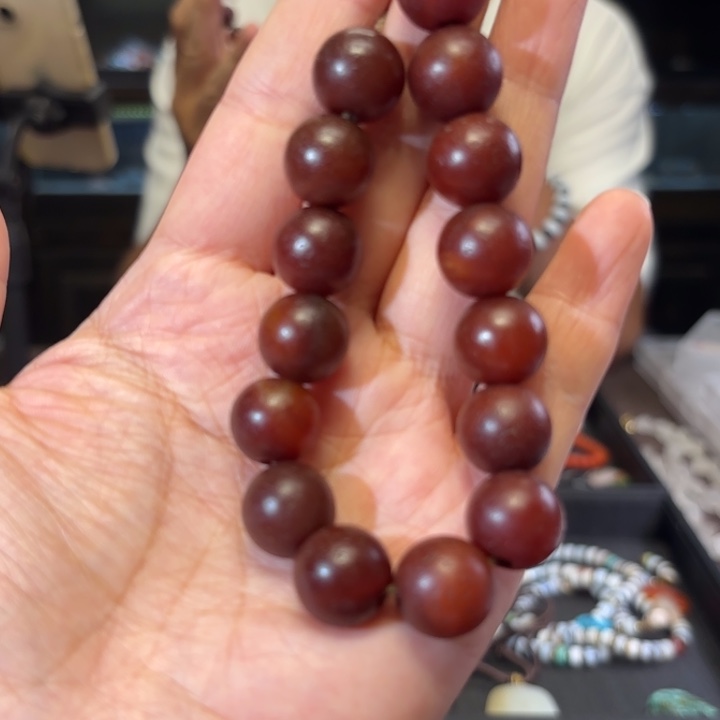 玛瑙/玉髓颈饰未镶嵌玛瑙