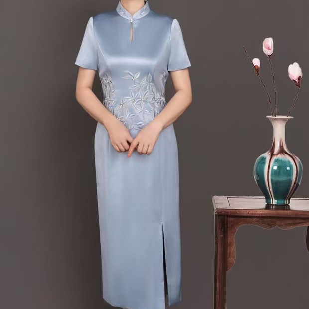 按主播提示扣号下单微瑕微脏定制服装介意勿拍