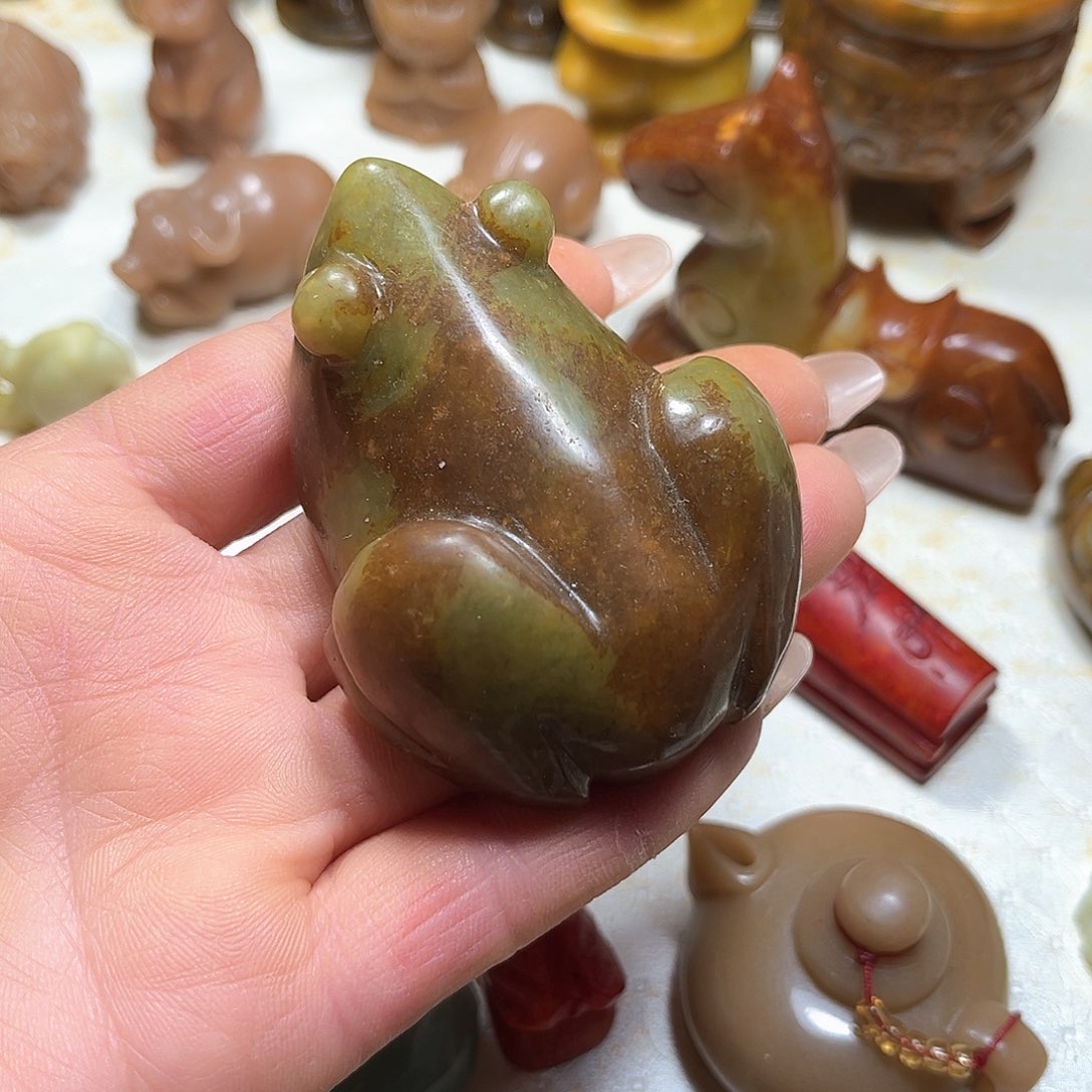 白玉菩提吊坠白玉菩提吊坠