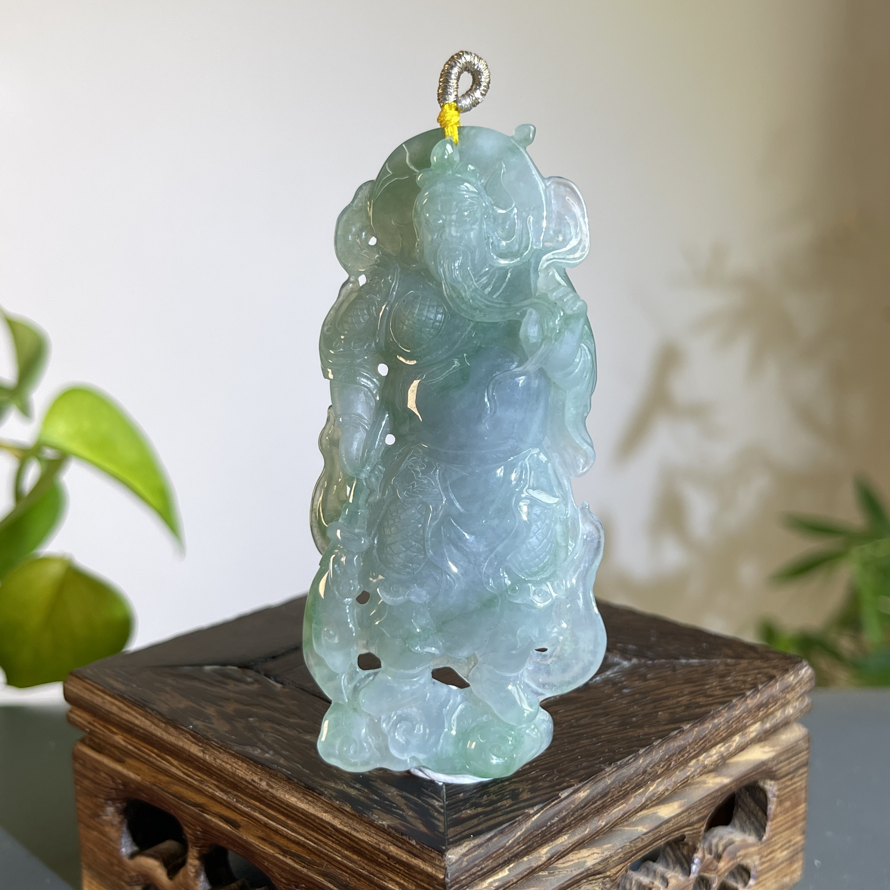 JTW24-168 天然缅甸翡翠A货 关二爷