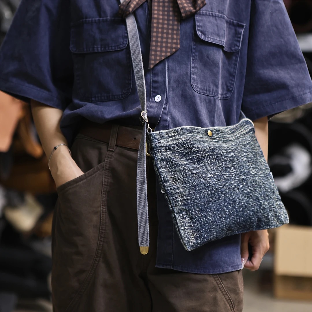 8788复古手捻纱斜挎包单肩包