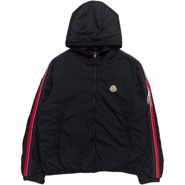 未使用 MONCLER 黑色胸前刺绣logo薄款羽绒服2码