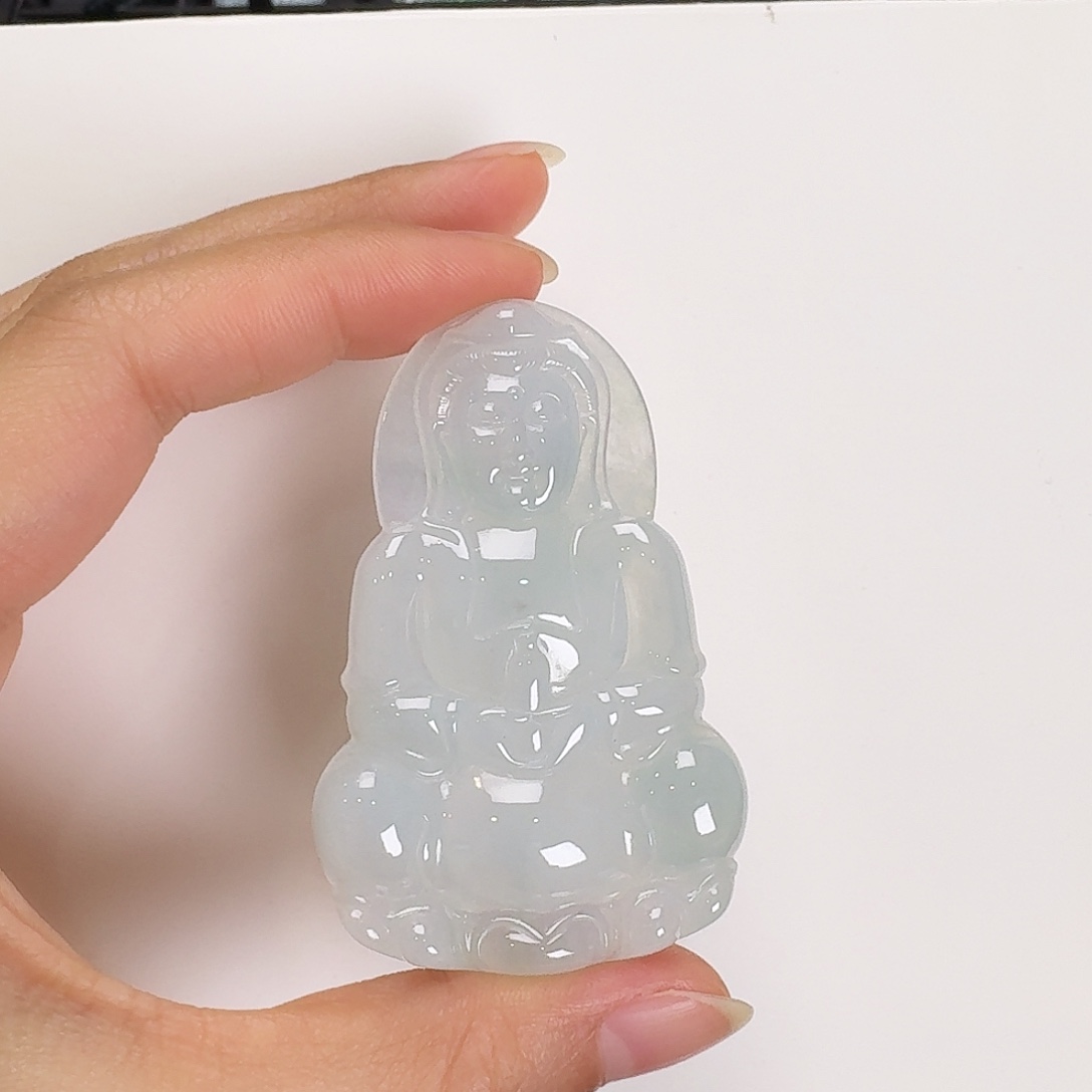 翡翠颈饰未镶嵌大**?观音吊坠