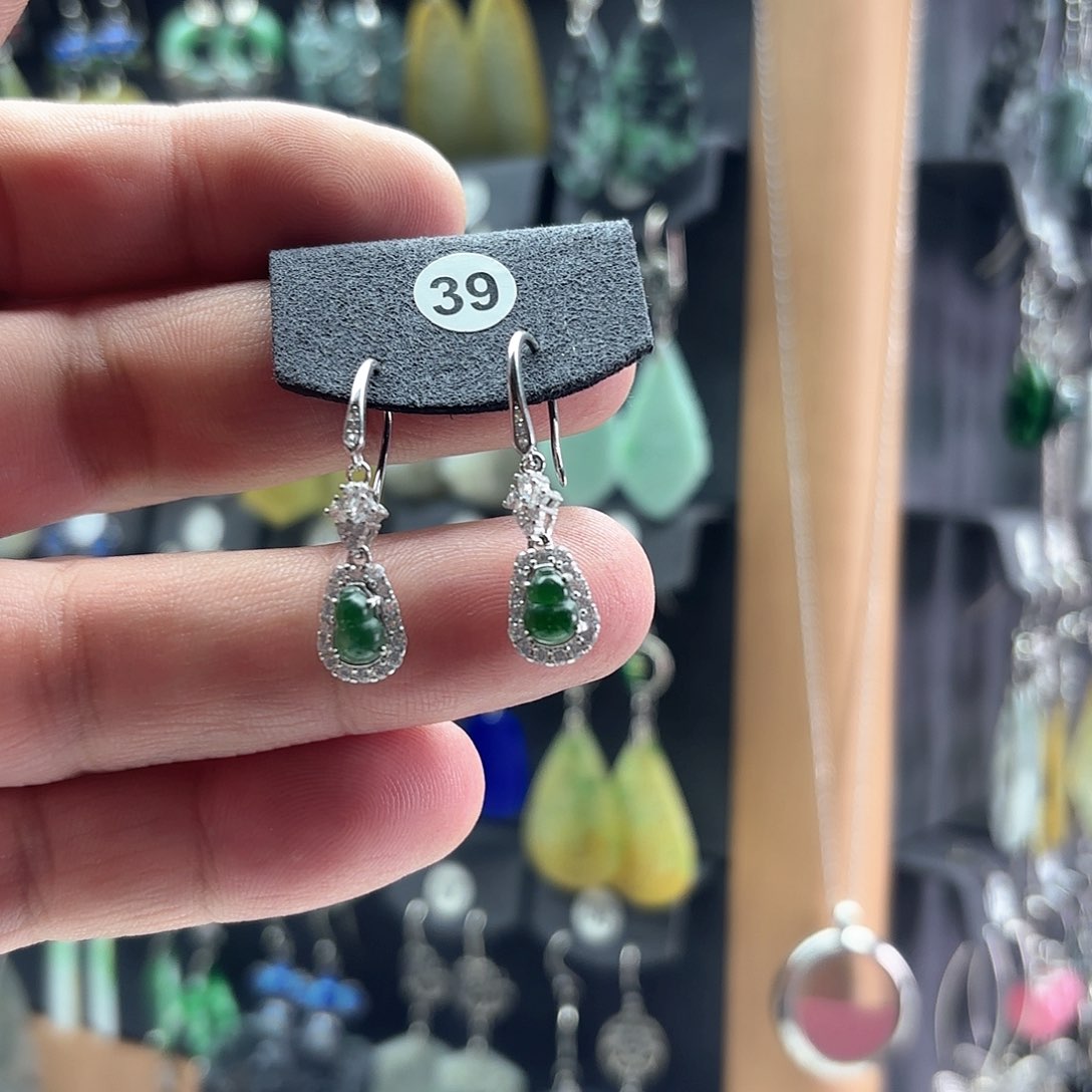 翡翠耳饰银S925镶嵌天然翡翠耳饰925银