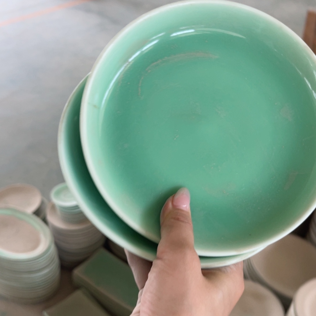 青瓷哈哈哈哈哈哈哈哈哈