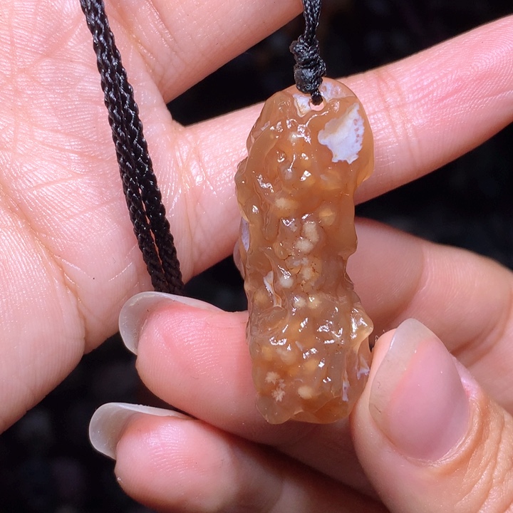 玛瑙/玉髓未镶嵌珠宝半成品