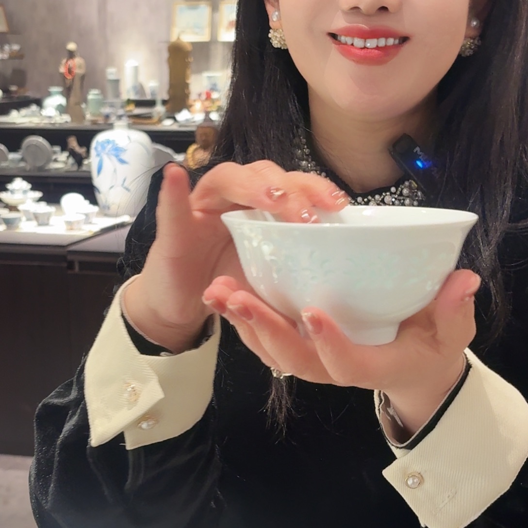 观宋高温玲珑陶瓷米饭碗