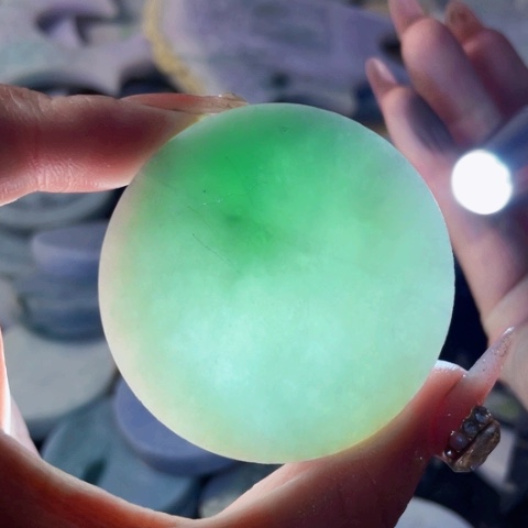 翡翠裸石翡翠原矿