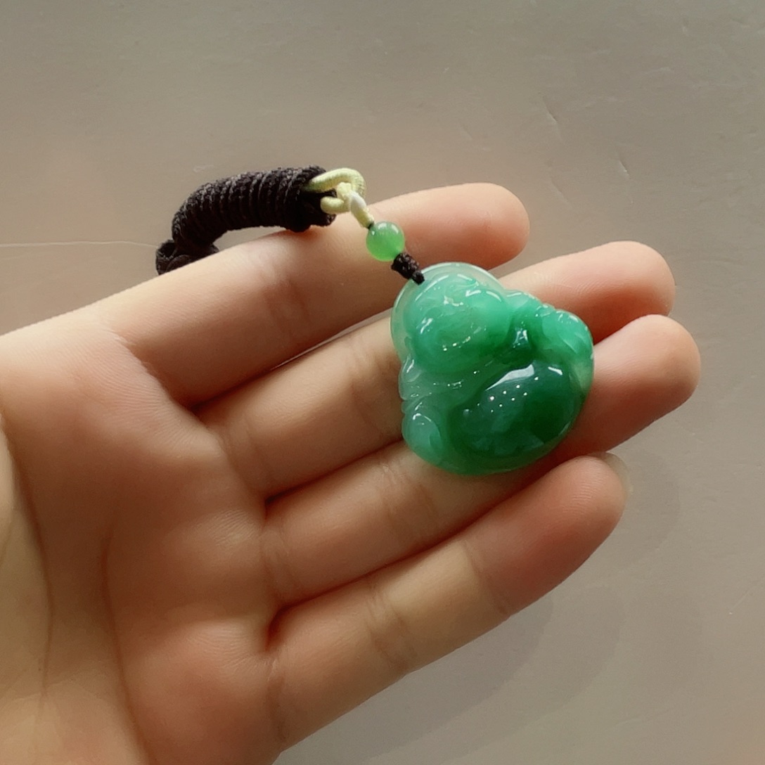 石英质玉颈饰未镶嵌