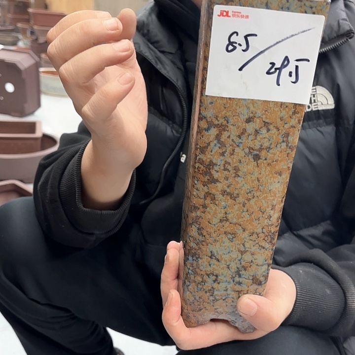 紫砂花盆紫砂的颜色很好看呀我喜欢你