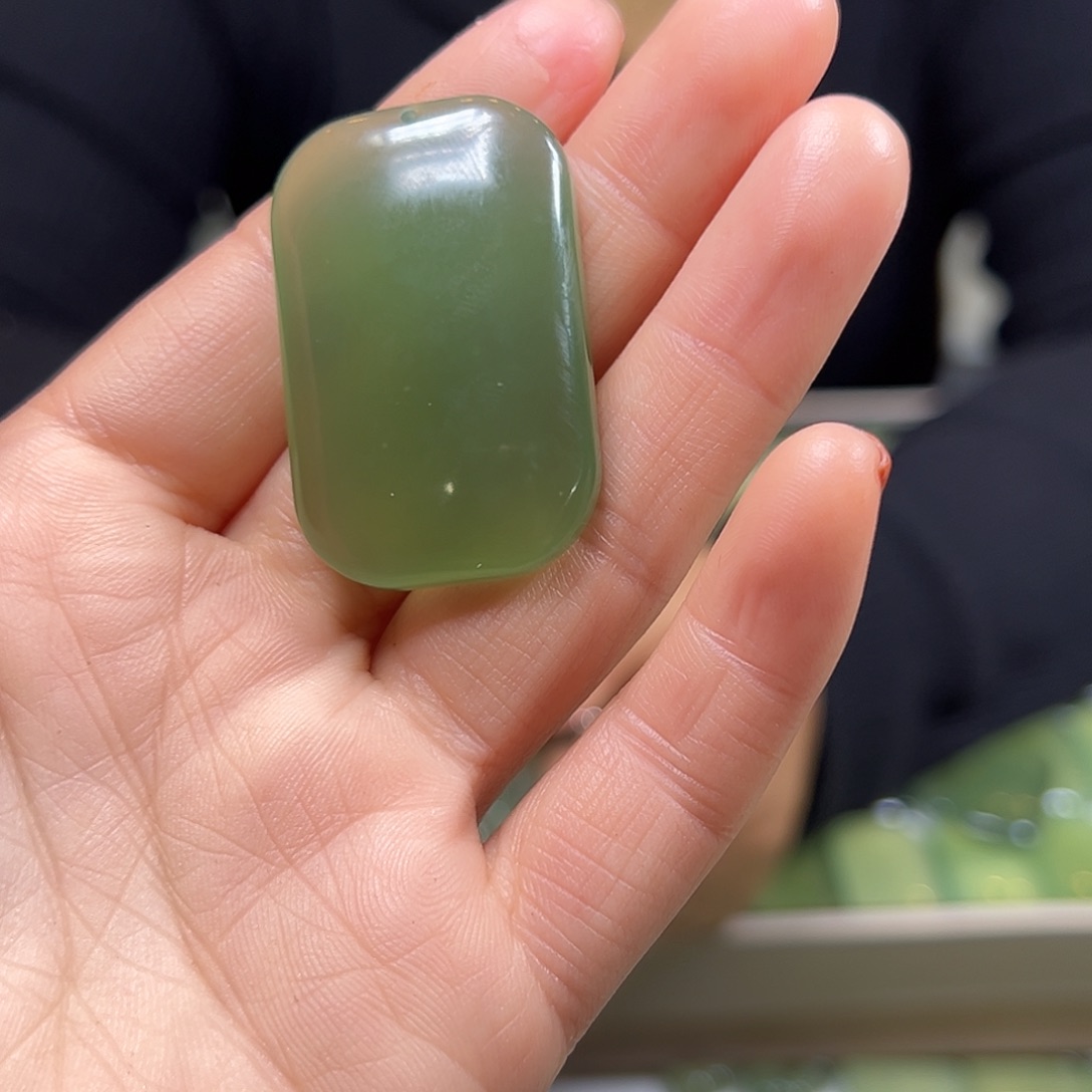 S***n蛇纹石玉合金颈饰