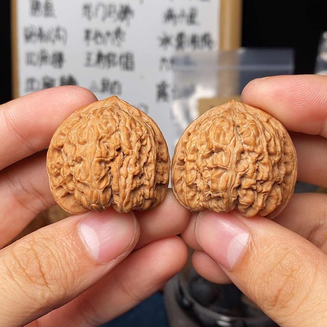 文玩核桃手串红玛瑙