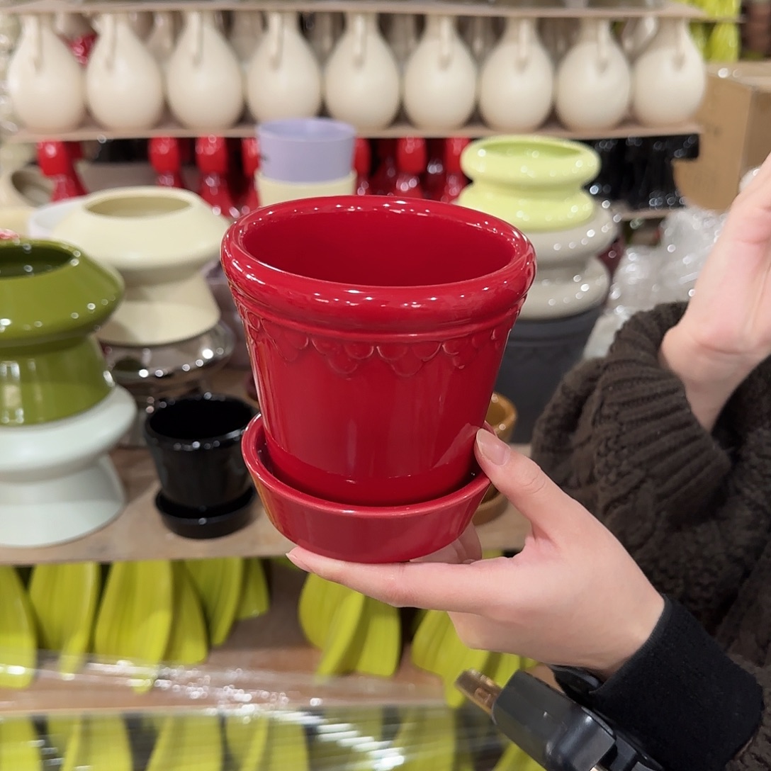 b4红色带托花盆花盆花盆