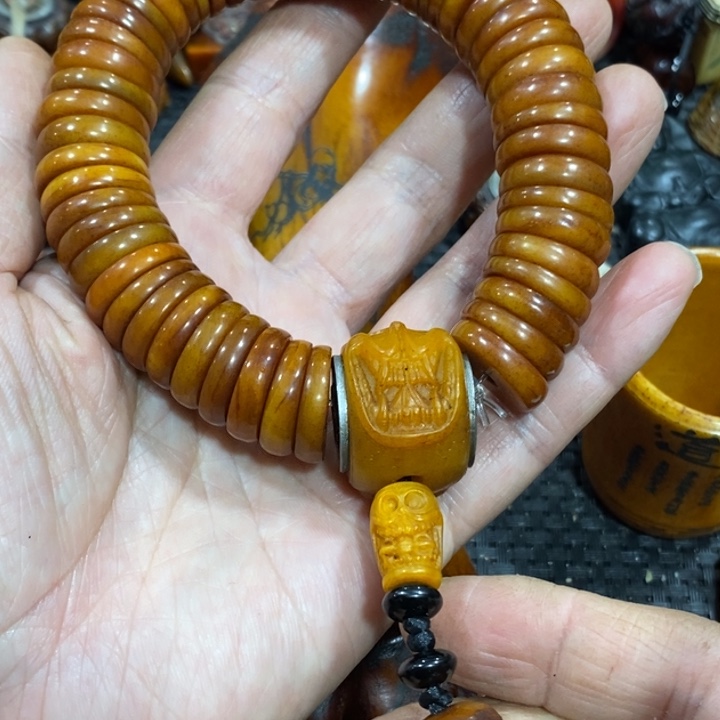 滴血莲花菩提吊坠