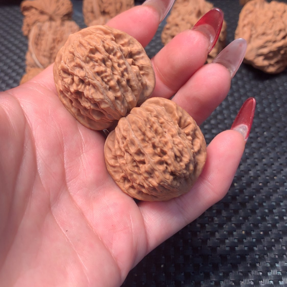 【闪购商品】文玩核桃吊坠四座楼