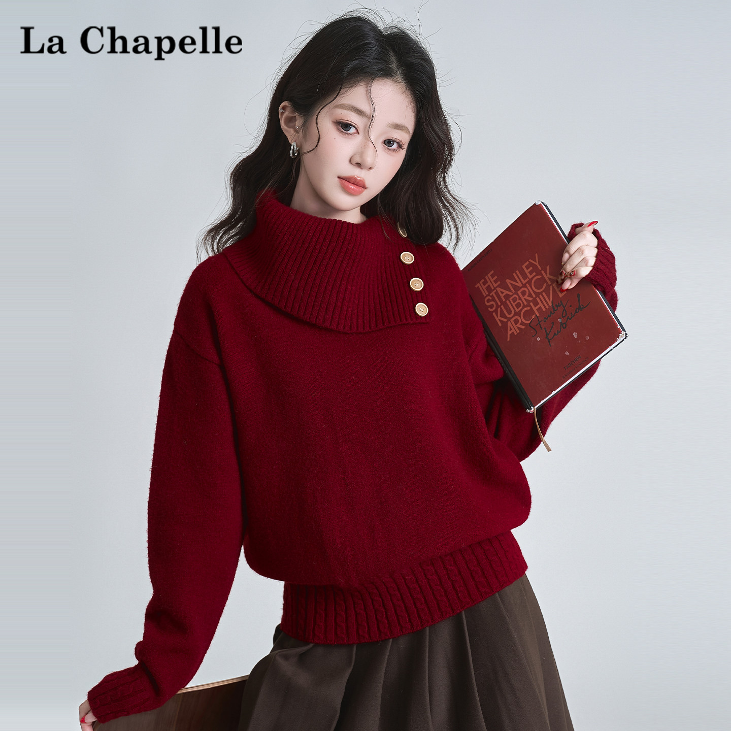 拉夏贝尔圣诞红色穿搭高领软糯针织衫女2025冬季慵懒风内搭毛衣潮