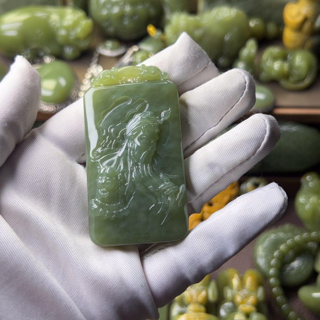 岫岩老玉（透闪石质玉）挂件未镶嵌开****3