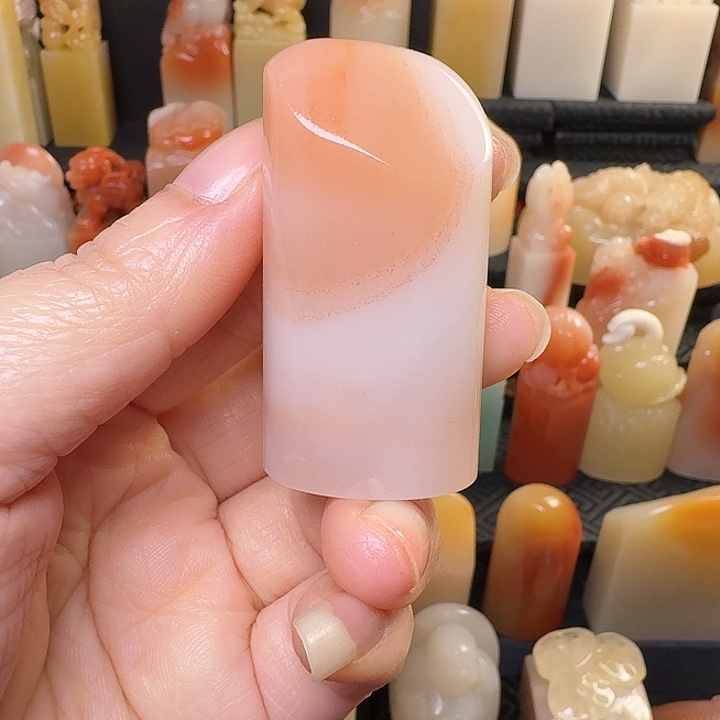 老挝石漂亮的好看的