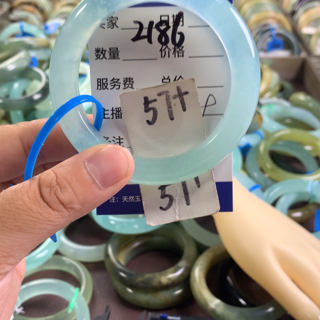 蛇纹石玉未镶嵌手镯2186