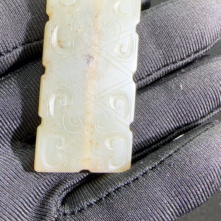 黑***猫和田玉（糖玉）未镶嵌挂件