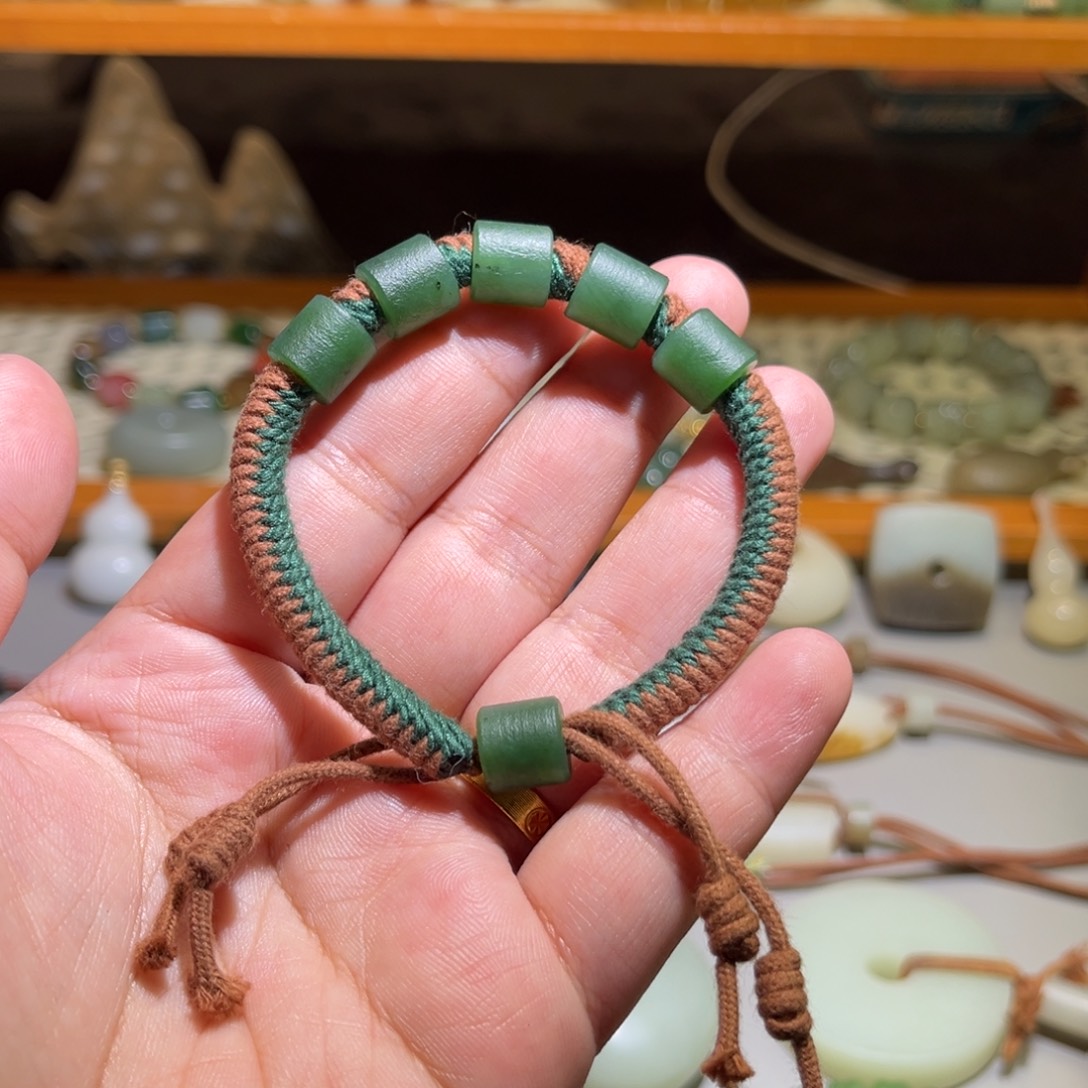 和田玉未镶嵌手链