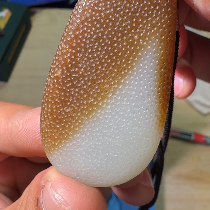 未镶嵌和田玉（糖玉）挂件