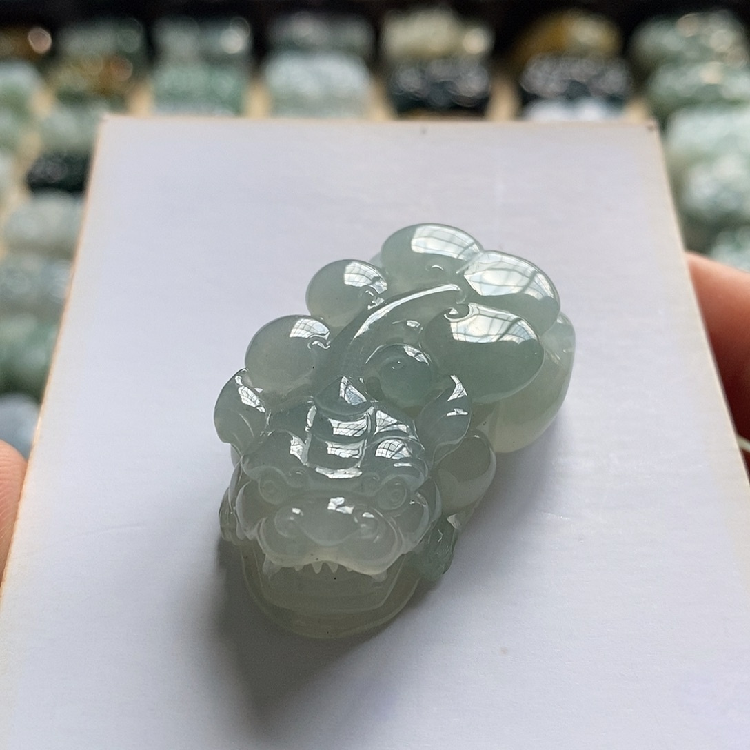 颈饰未镶嵌翡翠天然翡翠貔貅吊坠