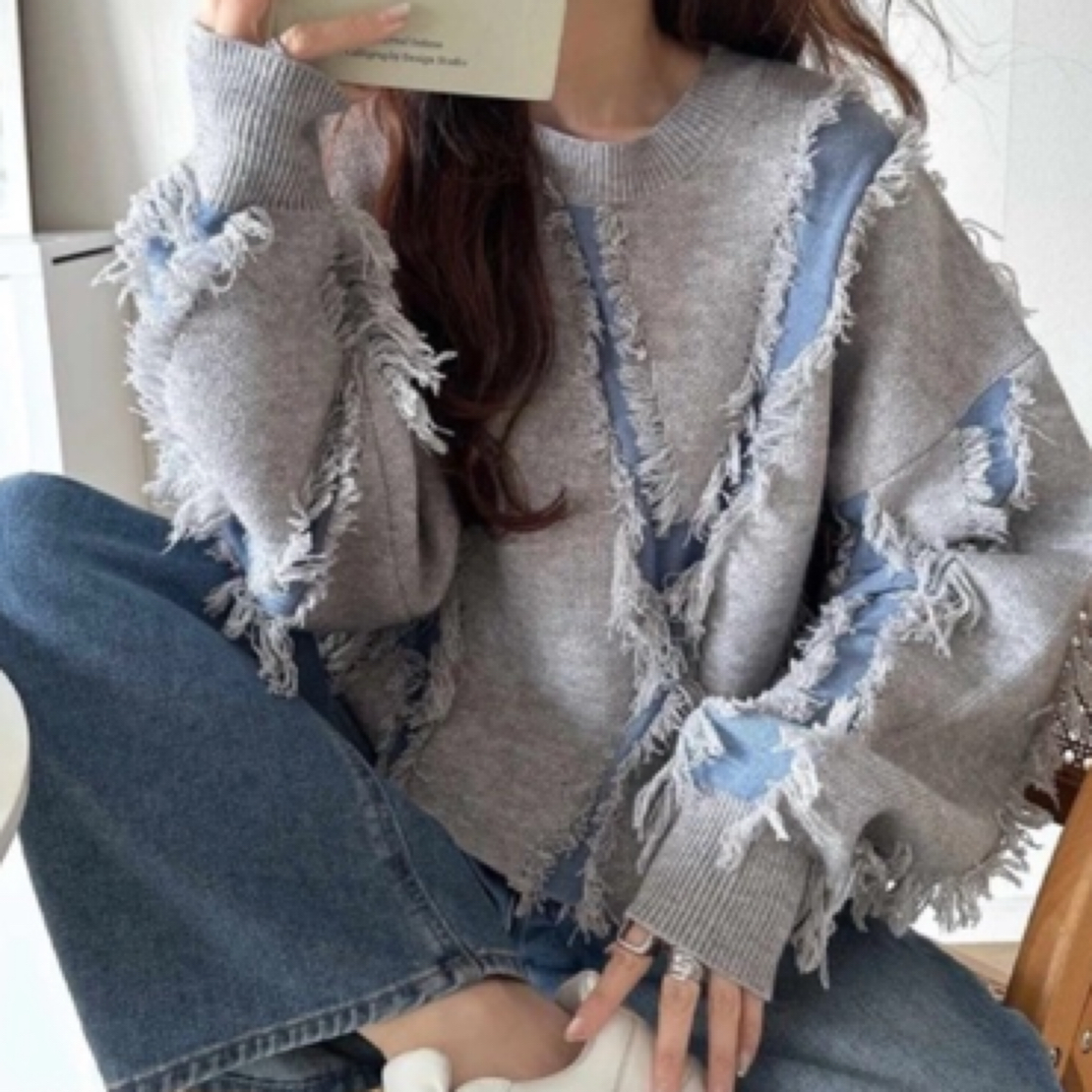 Z-1 设计感破洞多色针织毛衣