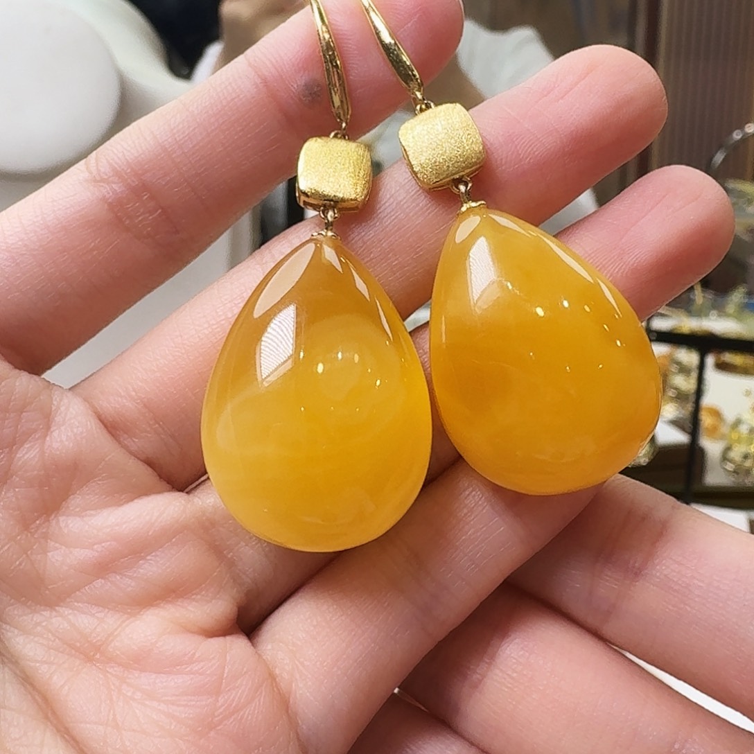 琥珀未镶嵌颈饰耳坠