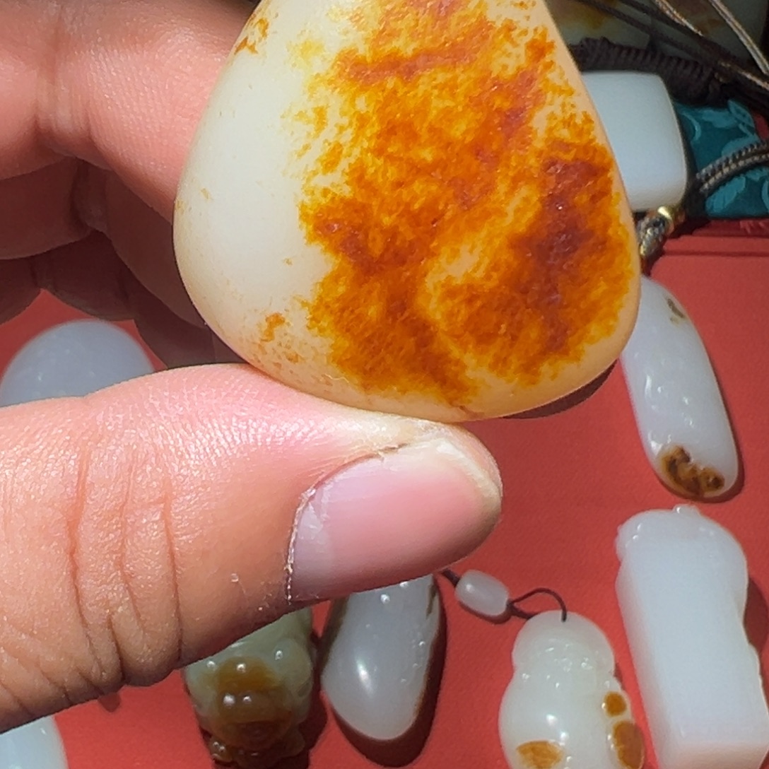 和田玉（糖玉）未镶嵌颈饰