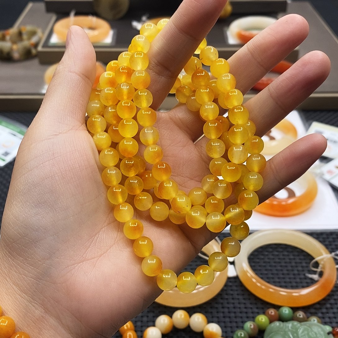 石英质玉（黄龙玉）未镶嵌手镯