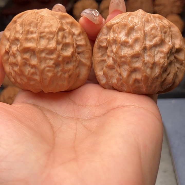 文玩核桃吊坠敦煌狮子头43