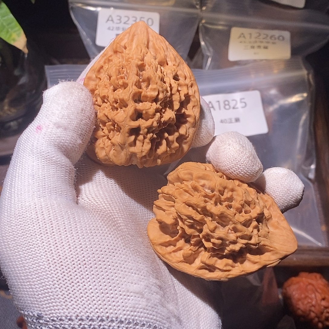 这***饭吊坠文玩核桃47官帽