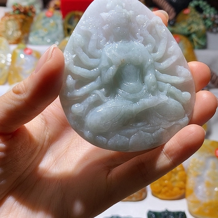 越***好翡翠未镶嵌吊坠(不含链)