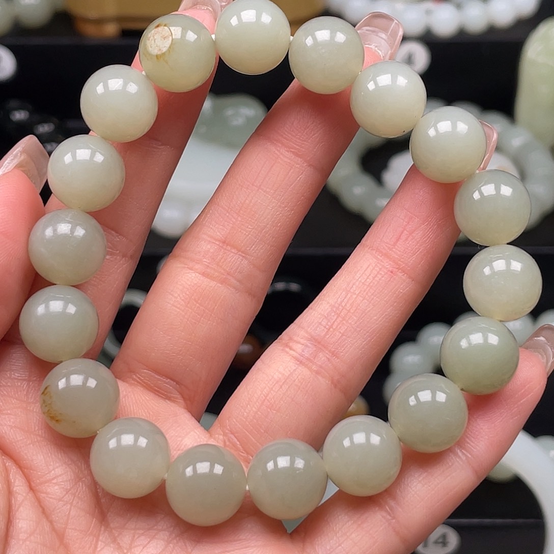 和田玉手串未镶嵌